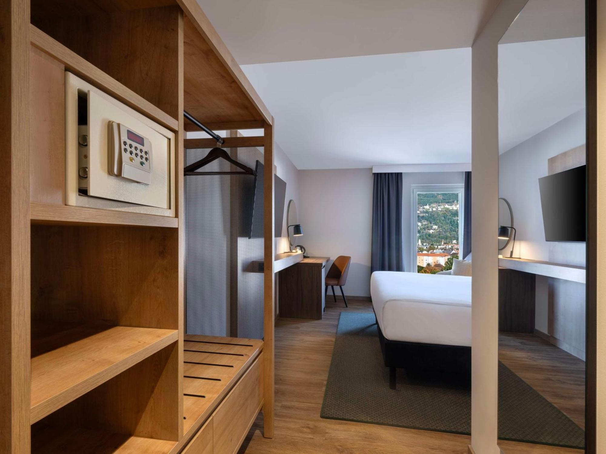 Hilton Garden Inn Innsbruck Tivoli Екстер'єр фото