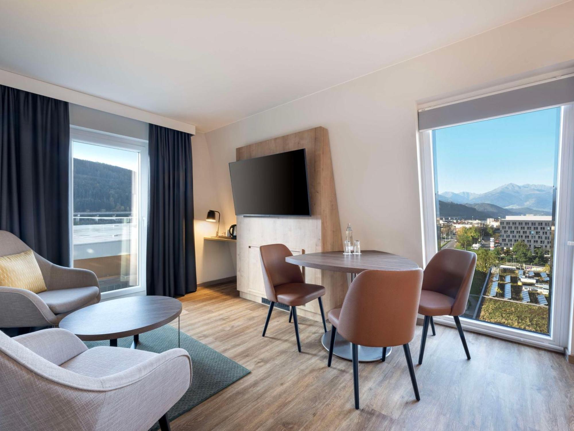 Hilton Garden Inn Innsbruck Tivoli Екстер'єр фото